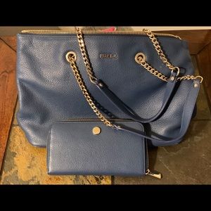 Furla Large Tote with matching wallet